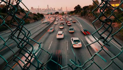 东至伴游，定制QQ：3494206190微信：act1322